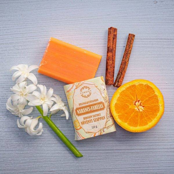 Hidegen sajtolt narancs-fahéj szappan